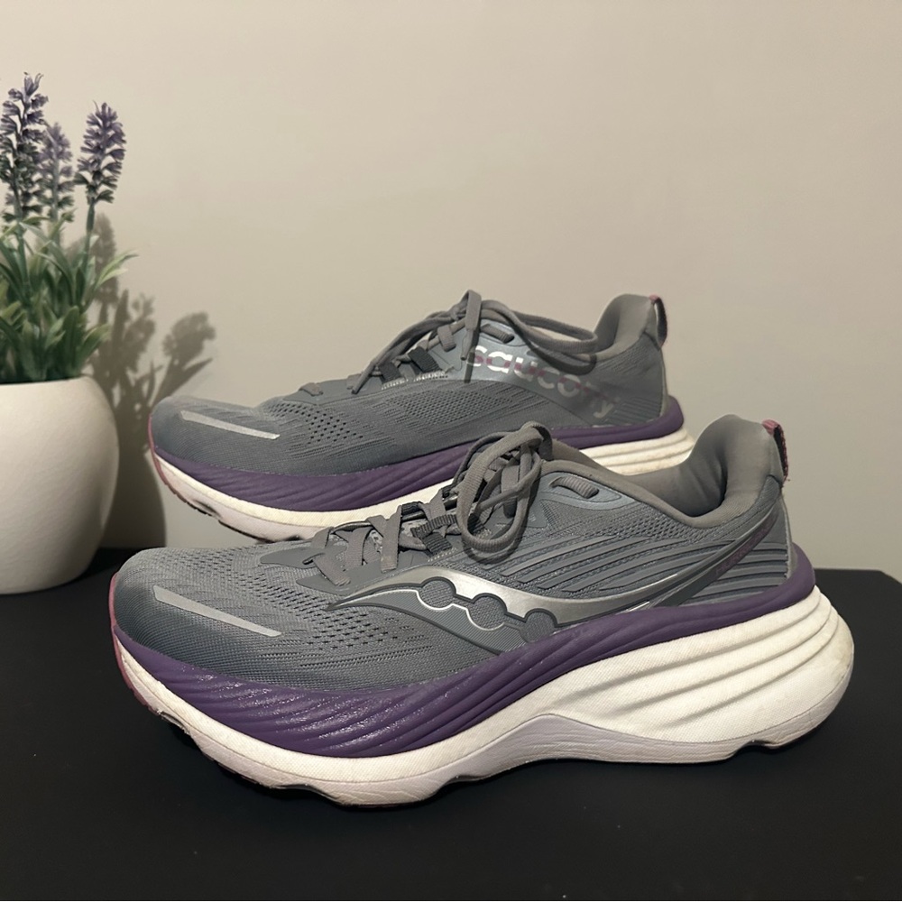 Saucony Hurricane 24